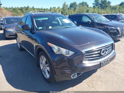 INFINITI QX70 2014