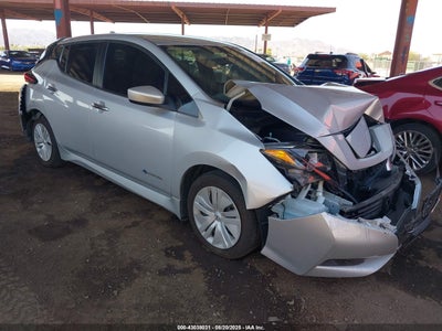 NISSAN LEAF 2018