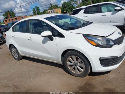 KIA RIO 2017
