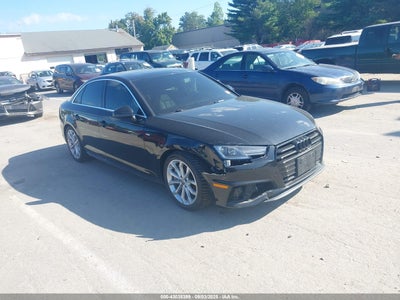 AUDI A4 2019