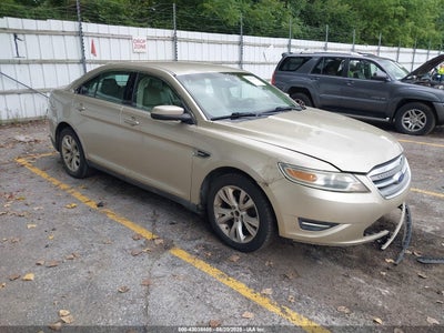 FORD TAURUS 2011