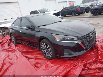 NISSAN ALTIMA 2025