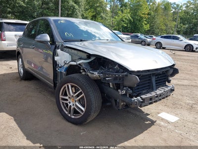 PORSCHE CAYENNE 2016