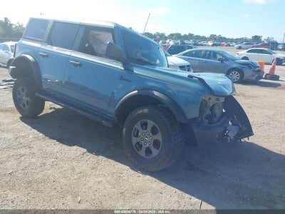 FORD BRONCO 2022