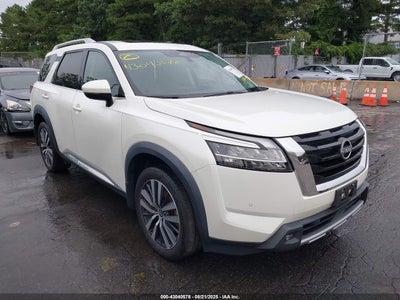 NISSAN PATHFINDER 2022