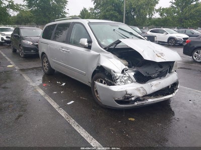 KIA SEDONA 2014