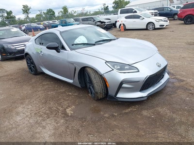 TOYOTA GR86 2024