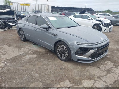 HYUNDAI SONATA HYBRID 2024