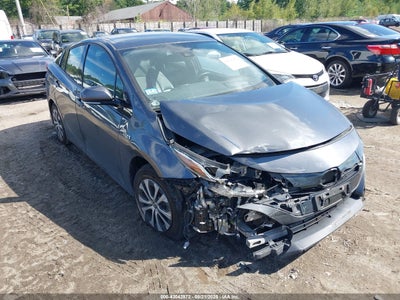 TOYOTA PRIUS PRIME 2020
