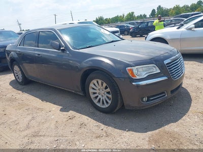 CHRYSLER 300 2013