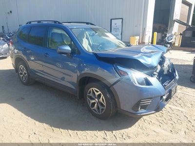 SUBARU FORESTER 2024