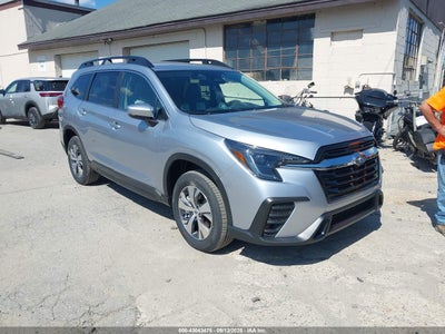 SUBARU ASCENT 2025