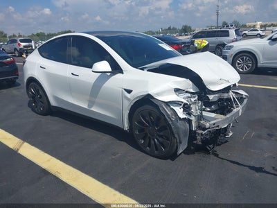 TESLA MODEL Y 2022