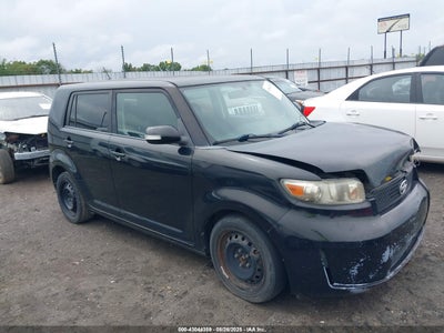 SCION XB 2010