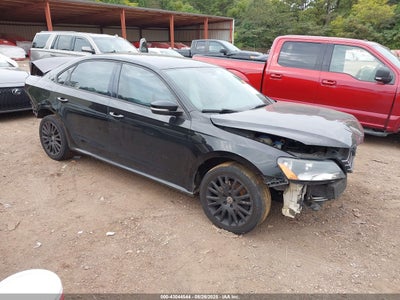 VOLKSWAGEN PASSAT 2015
