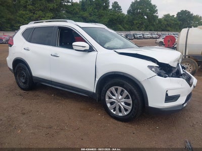 NISSAN ROGUE 2017