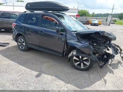 SUBARU FORESTER 2017