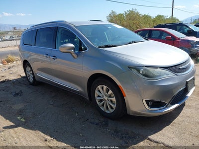 CHRYSLER PACIFICA 2019