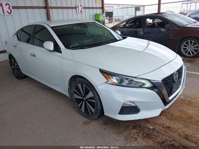 NISSAN ALTIMA 2022