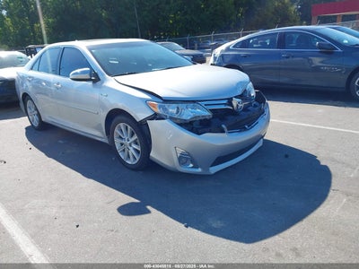 TOYOTA CAMRY HYBRID 2012