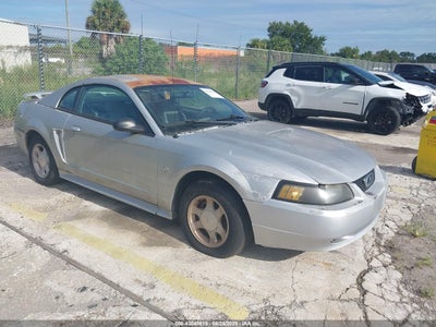 FORD MUSTANG 2001