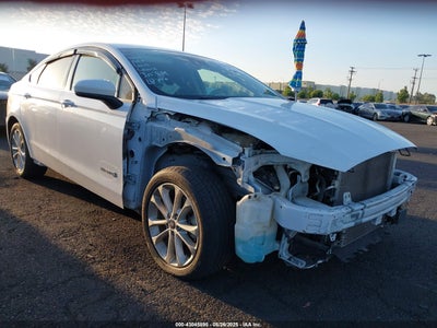 FORD FUSION HYBRID 2019