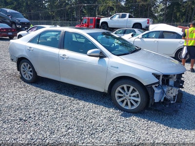 TOYOTA CAMRY HYBRID 2013