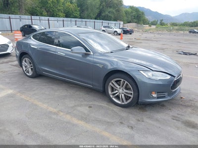 TESLA MODEL S 2013