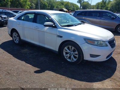 FORD TAURUS 2011