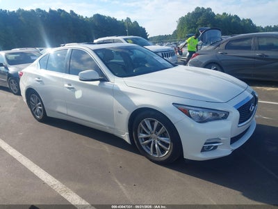 INFINITI Q50 2015