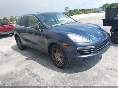 PORSCHE CAYENNE HYBRID 2011