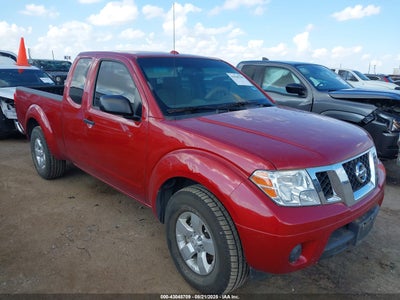 NISSAN FRONTIER 2012