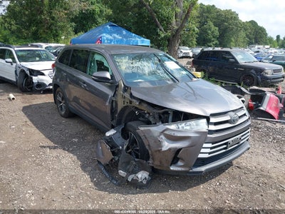 TOYOTA HIGHLANDER 2019