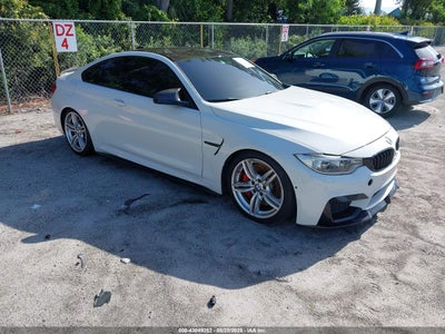 BMW M4 2015