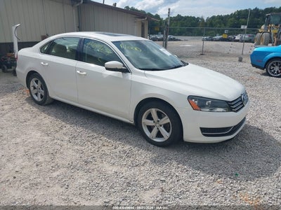 VOLKSWAGEN PASSAT 2013