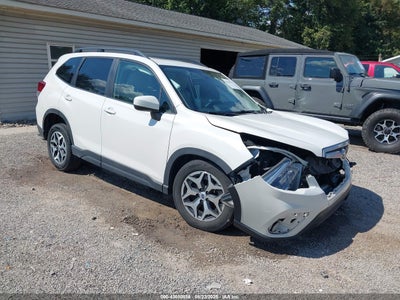SUBARU FORESTER 2021