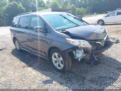 TOYOTA SIENNA 2020
