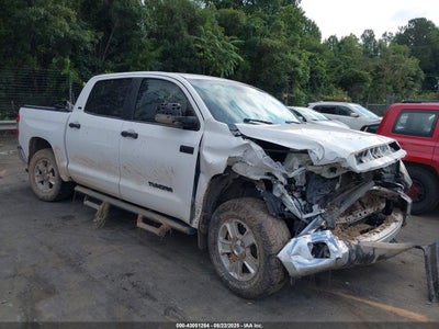 TOYOTA TUNDRA 2020