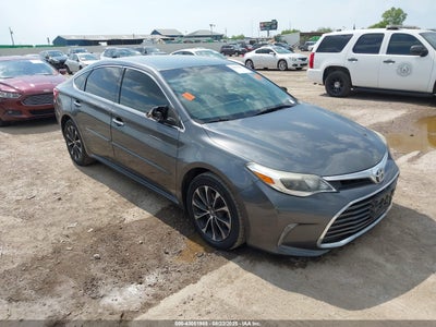 TOYOTA AVALON 2016