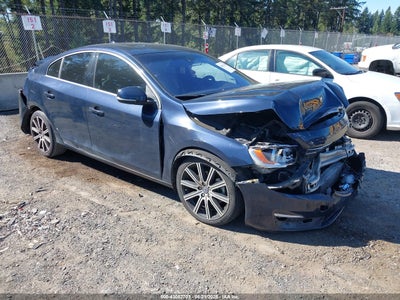 VOLVO S60 2015