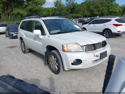 MITSUBISHI ENDEAVOR 2011
