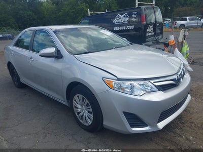 TOYOTA CAMRY 2013