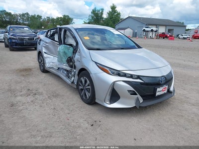 TOYOTA PRIUS PRIME 2017