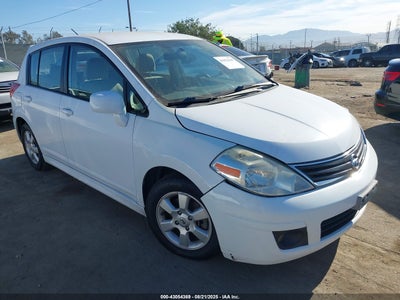 NISSAN VERSA 2010