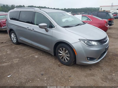 CHRYSLER PACIFICA 2018