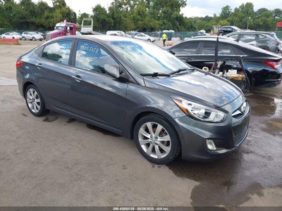 HYUNDAI ACCENT 2012