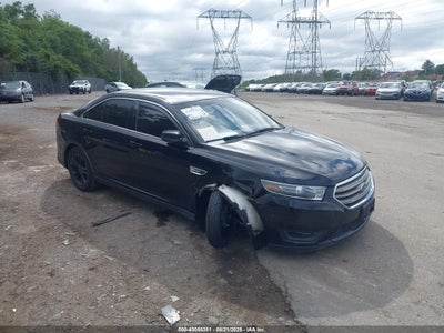 FORD TAURUS 2017