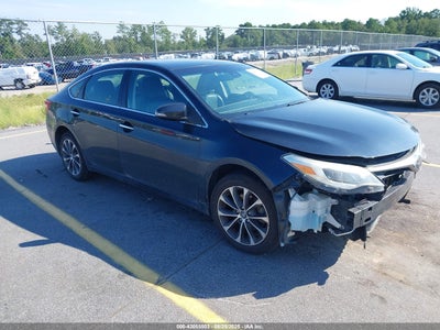 TOYOTA AVALON 2018