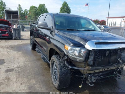 TOYOTA TUNDRA 2016