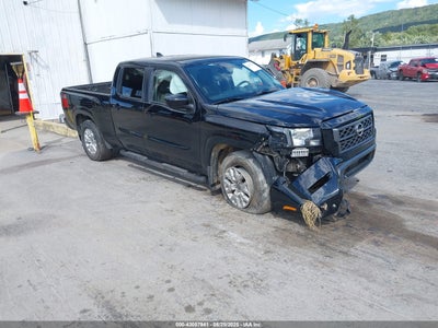NISSAN FRONTIER 2022
